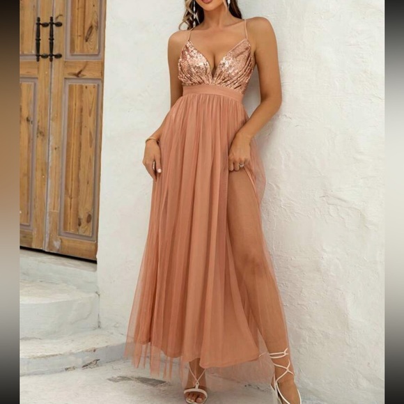 Luxe champagne sequins open back party formal evening wedding gown dress - Picture 6 of 6